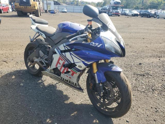 YAMAHA YZF R600